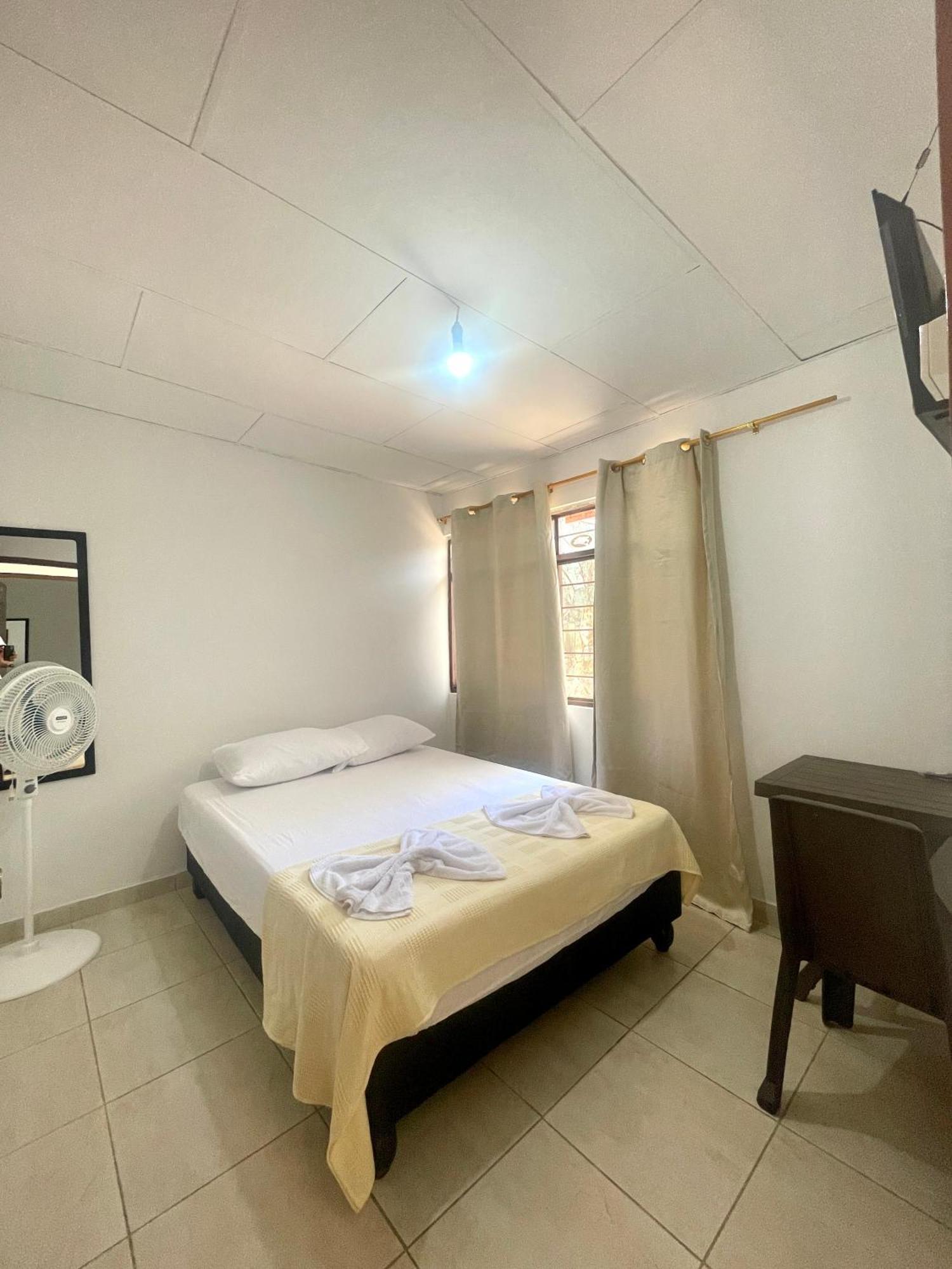 Casa Santiago Mayor Кали Экстерьер фото